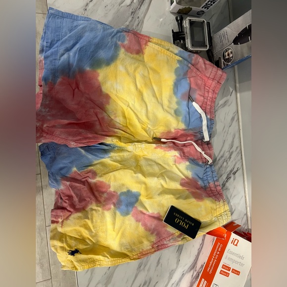 Polo shorts. Retails for 200 - Picture 1 of 1